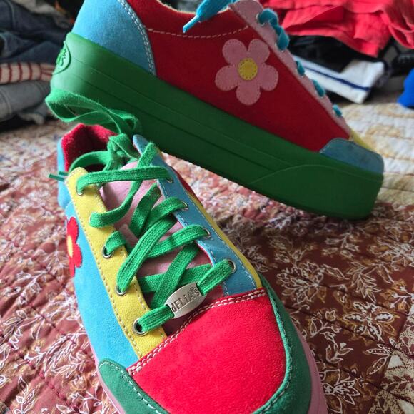 Dolls kill and delias multi coloured - Picture 5 of 5